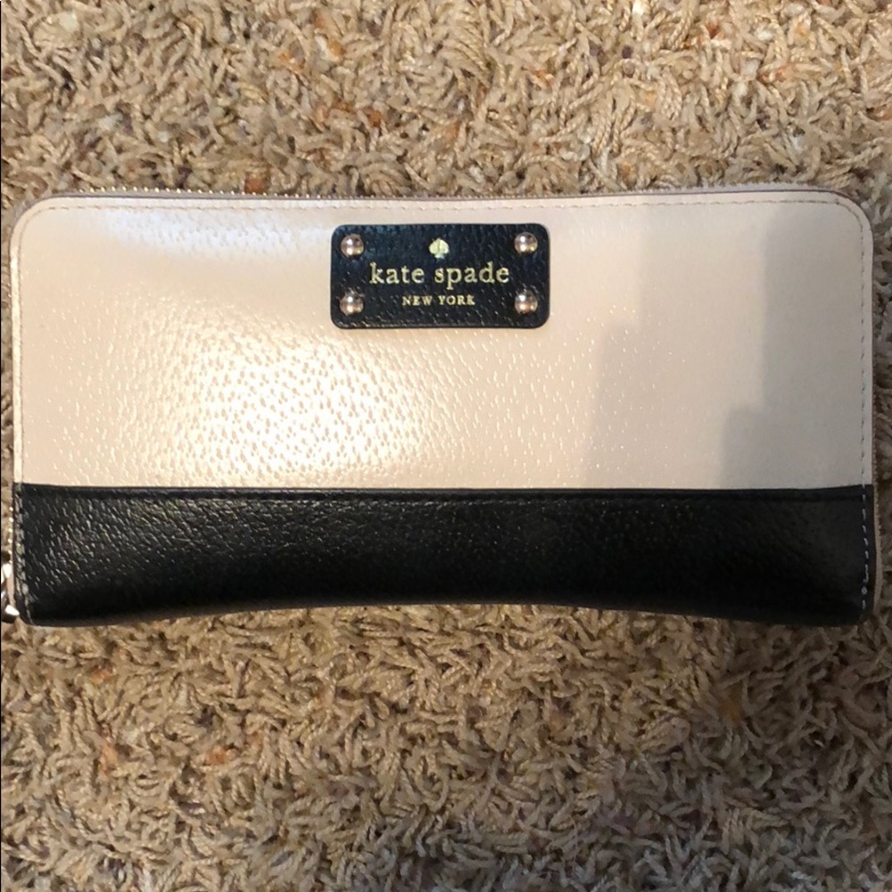 Kate spade wallet